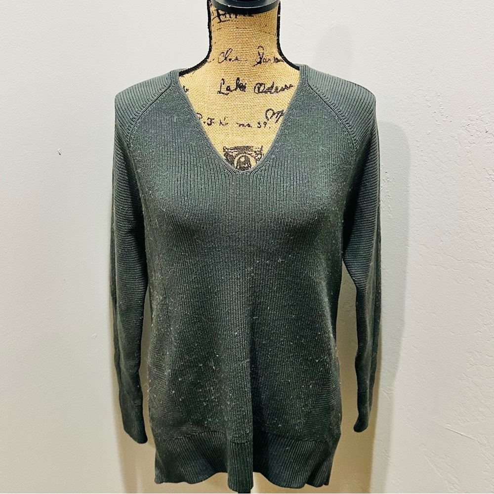 Women Athleta Gray Knit Wool Blend Oversized Hanover V-Neck Sweater Size S